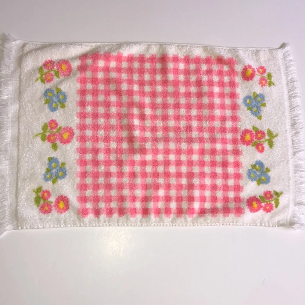 Springmaid Vintage Guest Towel Set Pink Gingham and flowers terrycloth 60s